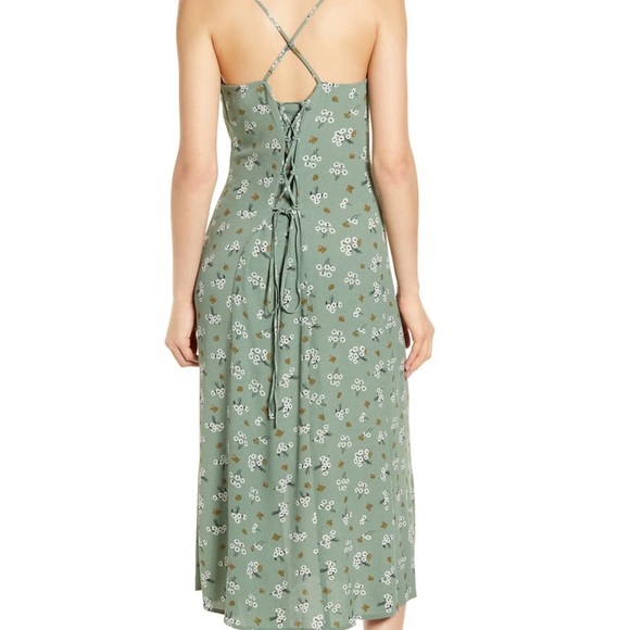 Leith High Slit Sleeveless Midi Dress - Picture 3 of 7